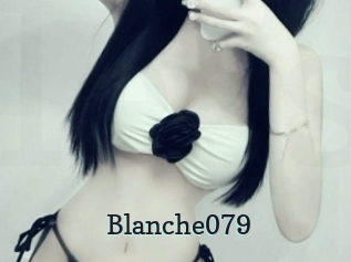 Blanche079