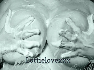 Lottielovexxx