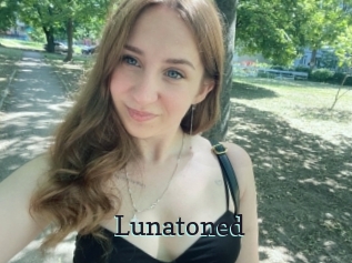 Lunatoned