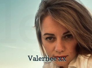 Valeriiee_xx